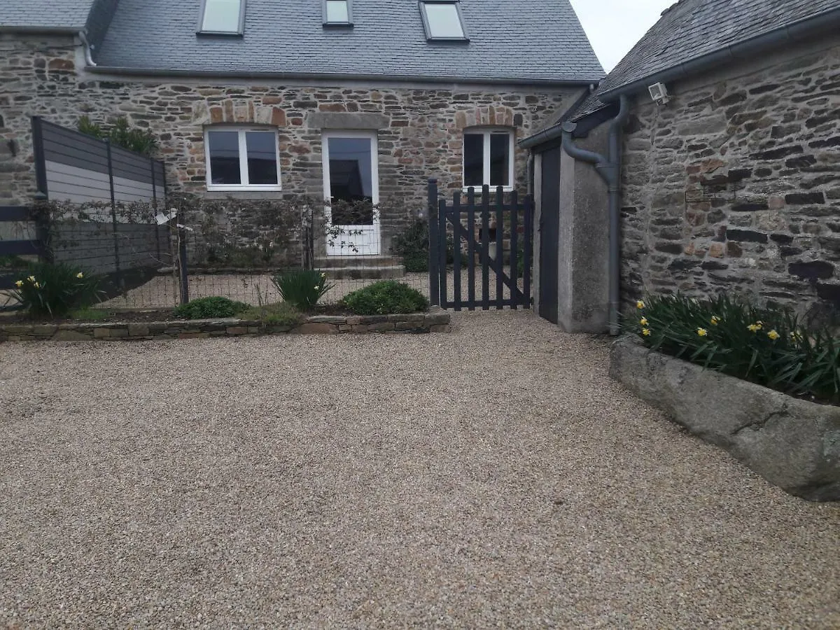 Maison D'A Cote Garlan Holiday home